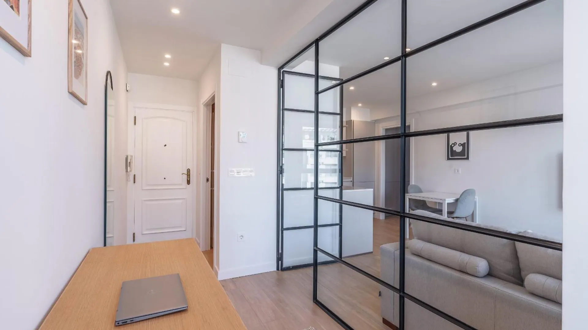 Monthly Triunfo By Sweet Home San Sebastián 0*,